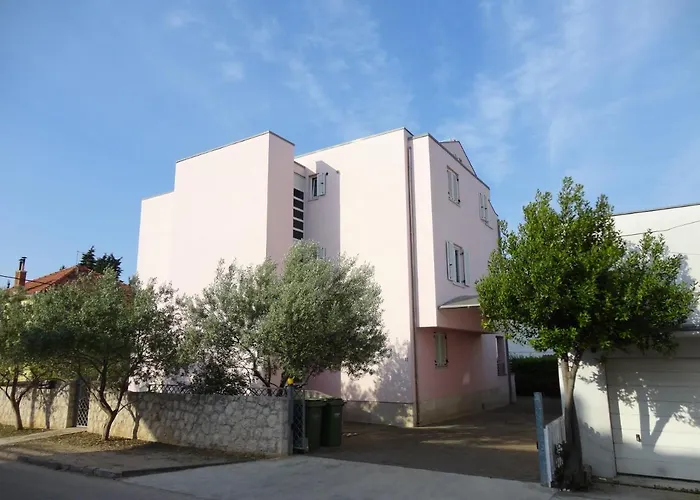 Apartmani Nora